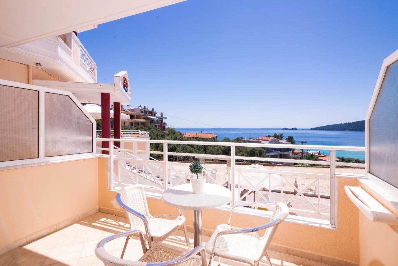 Sunny Hotel Thassos Chrisi Ammoudia Esterno foto
