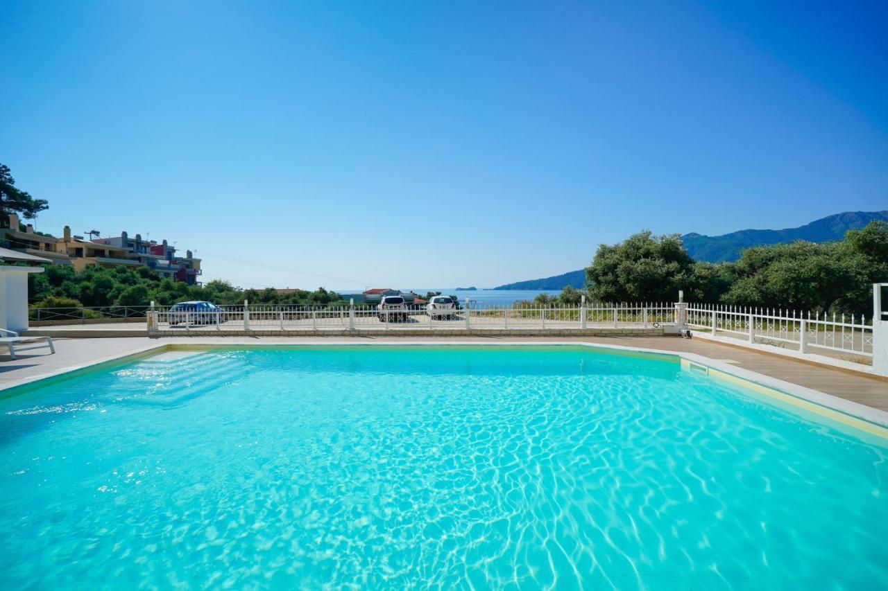 Sunny Hotel Thassos Chrisi Ammoudia Esterno foto