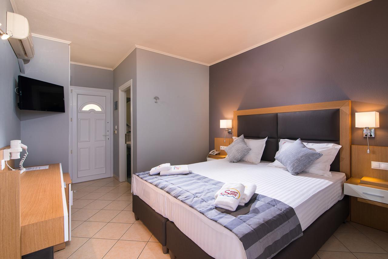 Sunny Hotel Thassos Chrisi Ammoudia Esterno foto