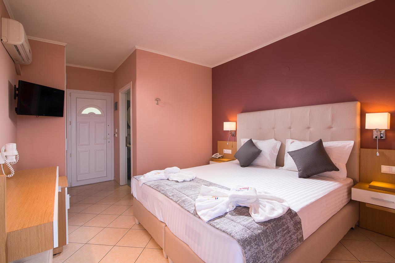 Sunny Hotel Thassos Chrisi Ammoudia Esterno foto