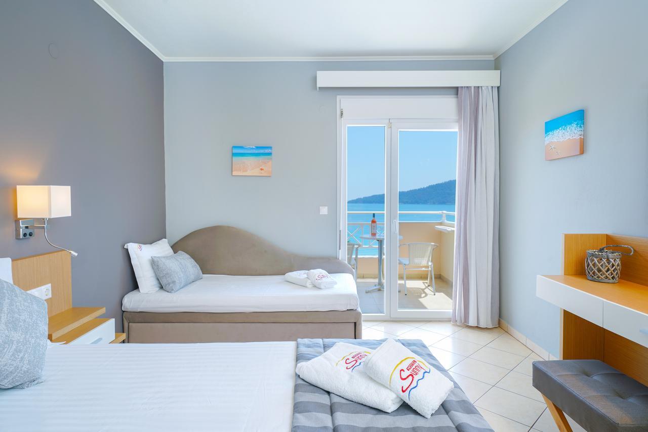 Sunny Hotel Thassos Chrisi Ammoudia Esterno foto